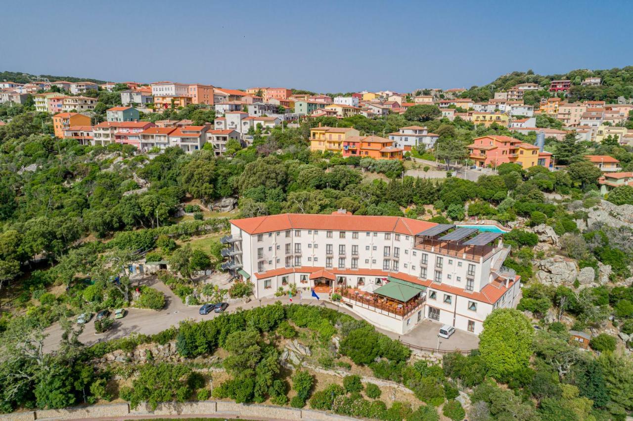 Hotel San Trano Luogosanto Exterior foto